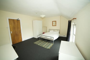 5 bed house, Osborne Terrace, Brynmill, Swansea, SA20AN - Image 7