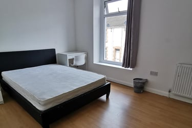 4 bed house, Richardson Street, Sandfields, Swansea, SA13JF - Image 6