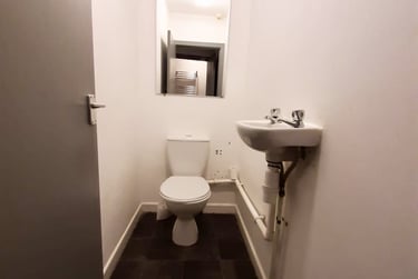5 bed house, Norfolk Street, Mount Pleasant, Swansea, SA16JE - Image 9