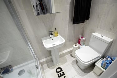 5 bed house, Weoley Park Road, Weoley Castle, Birmingham, B295HA - Image 13