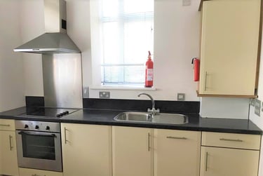 1 bed studio, The Kingsway, Portland House, City Centre, Swansea, SA15HN - Image 4