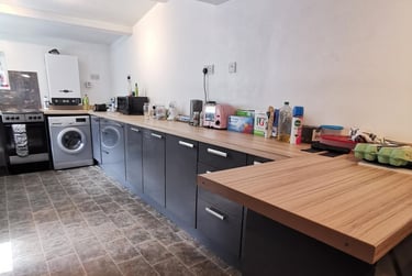 5 bed house, King Edward Rd, Brynmill, Swansea, SA14LW - Image 2