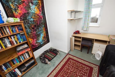 6 bed house, Quinton Road, Harborne, Birmingham, B170PP - Image 2