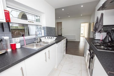 4 bed house, Lottie Road, Selly Park, Birmingham, B296JZ - Image 3