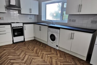4 bed flat, Mirador Crescent, Uplands, Swansea, SA20QX - Image 1