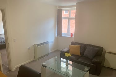 1 bed flat, Northampton Street, Highfields, Leicester, LE11PA - Image 1