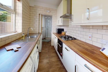 4 bed house, Latimer Street, City Centre, Leicester, LE30QE - Image 4