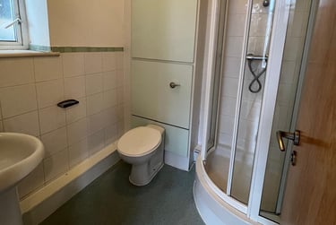 1 bed studio, The Kingsway, Portland House, City Centre, Swansea, SA15HN - Image 4