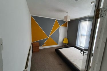 1 bed house, Hanover Street, Mount Pleasant, Swansea, SA16BP - Image 3