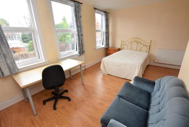 4 bed flat, Station Road, Harborne, Birmingham, B179LX - Image 7