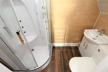 4 bed flat, Station Road, Harborne, Birmingham, B179LX - Image 8