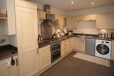 5 bed house, Freemans Meadow, City Centre, Leicester, LE27HY - Image 3