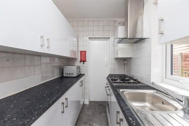 3 bed house, Dale Road, Selly Park, Birmingham, B296AG - Image 3