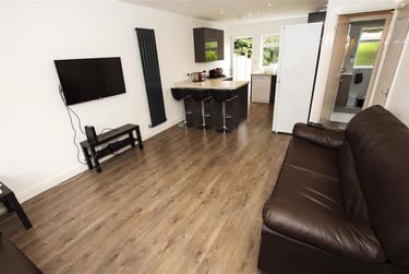 4 bed house, Poole Crescent, Selly Park, Birmingham, B170PB - Image 2