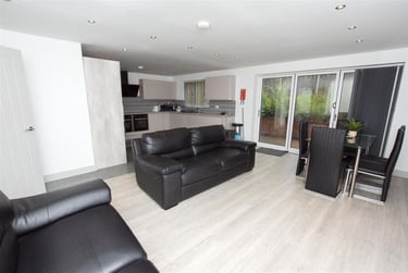 7 bed house, Heeley Road, Selly Park, Birmingham, B296EZ - Image 3