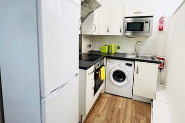 4 bed flat, 18-20 Albion Street, Highfields, Leicester, LE16GB - Image 4