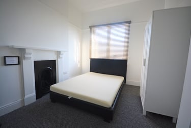 5 bed house, Danygraig Road, Port Tennant, Swansea, SA18LY - Image 4