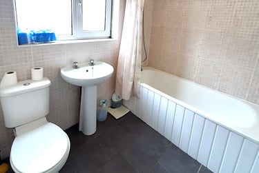 5 bed house, Rhyddings Park Road, Brynmill, Swansea, SA20AF - Image 8