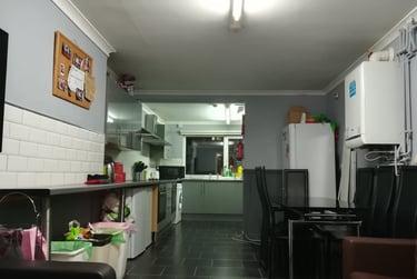 6 bed house, Gwydr Crescent, Uplands, Swansea, SA20AB - Image 7