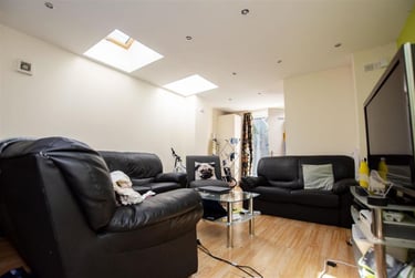6 bed house, Heeley Road, Selly Park, Birmingham, B296EN - Image 2