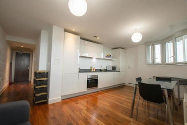 2 bed flat, Hagley Road, City Centre, Birmingham, B168JA - Image 6