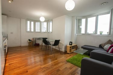 2 bed flat, Hagley Road, City Centre, Birmingham, B168JA - Image 7