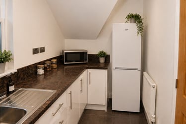 1 bed flat, Knighton Road, Stoneygate, Leicester, LE23HL - Image 3