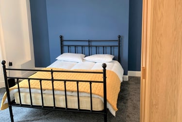 6 bed house, Russell Street, City Centre, Swansea, SA14HR - Image 7