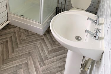 6 bed house, Russell Street, City Centre, Swansea, SA14HR - Image 10