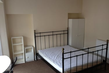 2 bed house, Alexandra Terrace, Brynmill, Swansea, SA20DX - Image 3