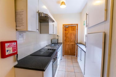 4 bed house, George Road, Selly Park, Birmingham, B296AH - Image 9