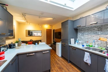 5 bed flat, Dartmouth Road, Selly Park, Birmingham, B296DR - Image 4