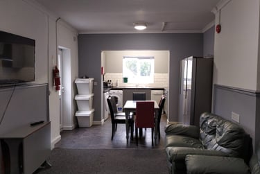 6 bed house, Mirador Crescent, Uplands, Swansea, SA20QX - Image 1