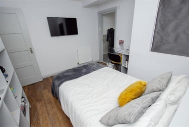 6 bed house, Hubert Road, Selly Park, Birmingham, B296EP - Image 6