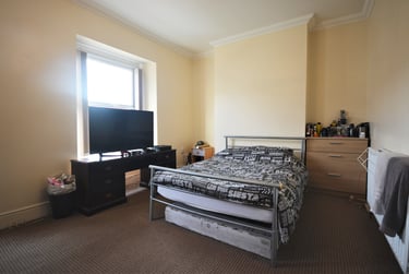 5 bed house, Ysgol  Street, Port Tennant, Swansea, SA18LF - Image 4