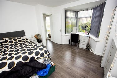 6 bed house, Poole Crescent, Selly Park, Birmingham, B170PB - Image 4
