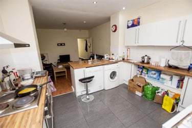 5 bed house, Heeley Road, Selly Park, Birmingham, B296EL - Image 4