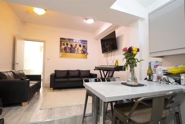 5 bed house, Heeley Road, Selly Park, Birmingham, B296EJ - Image 1