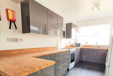 5 bed house, Marlborough Road, Brynmill, Swansea, SA20EB - Image 1