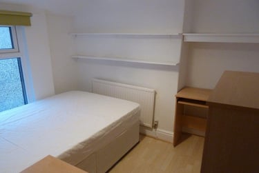 4 bed house, Argyle Street, Sandfields, Swansea, SA13TA - Image 10
