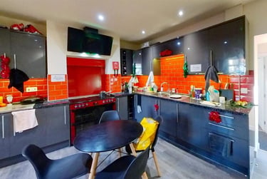 4 bed house, Tealby Grove, Selly Park, Birmingham, B297RJ - Image 3