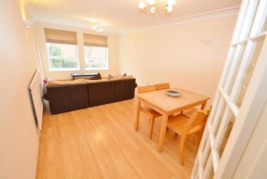 2 bed flat, Priory Road, Edgbaston, Birmingham, B57UN - Image 3
