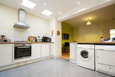5 bed house, Hubert Road, Selly Park, Birmingham, B296ER - Image 3