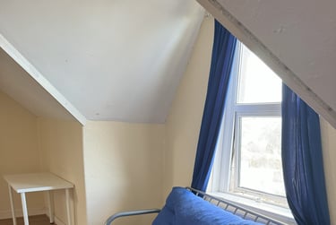 5 bed flat, Eaton Crescent, Uplands, Swansea, SA14QR - Image 2