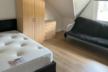 5 bed flat, Eaton Crescent, Uplands, Swansea, SA14QR - Image 3