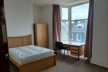 7 bed house, King Edwards Road, Brynmill, Swansea, SA14LW - Image 14