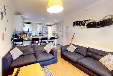 6 bed house, Heeley Road, Selly Park, Birmingham, B296EZ - Image 1