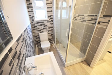 1 bed flat, Cradock Street, City Centre, Swansea, SA13HE - Image 3
