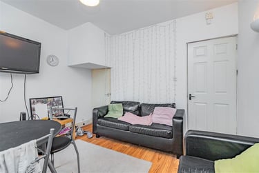 4 bed house, Dawlish Road, Selly Park, Birmingham, B297AF - Image 1