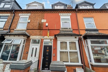 6 bed house, Tiverton Road, Selly Park, Birmingham, B296BS - Image 1